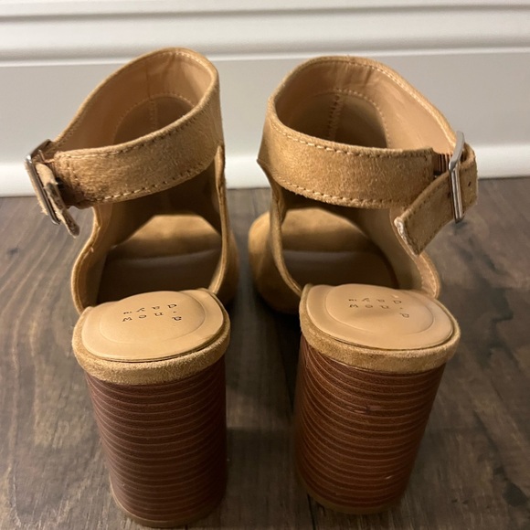 A NEW DAY - Tan Suede Open Toe Heels - Women’s Size 8 - Picture 7 of 7